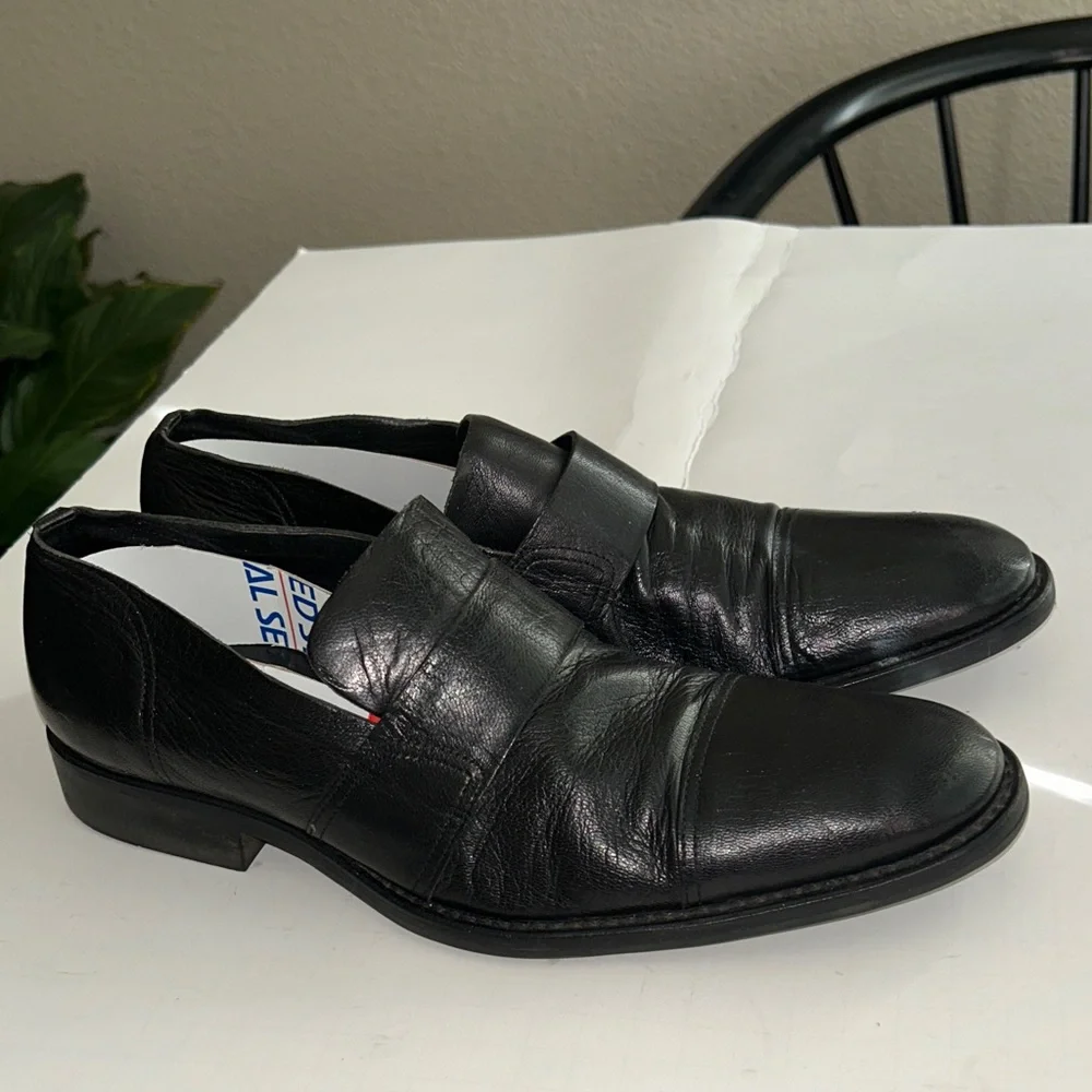 Gucci Black Leather Loafers for Men